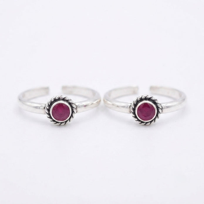 Ruby Twist Toe Ring