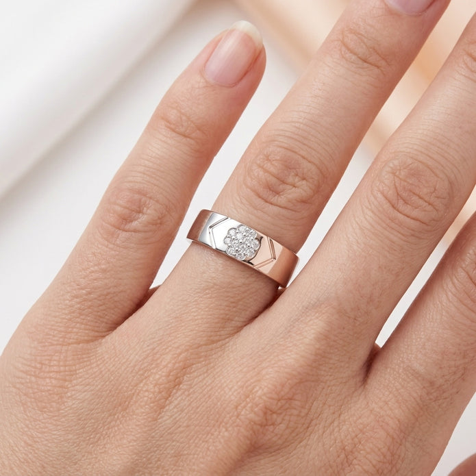 Dual Tone Blossom Ring