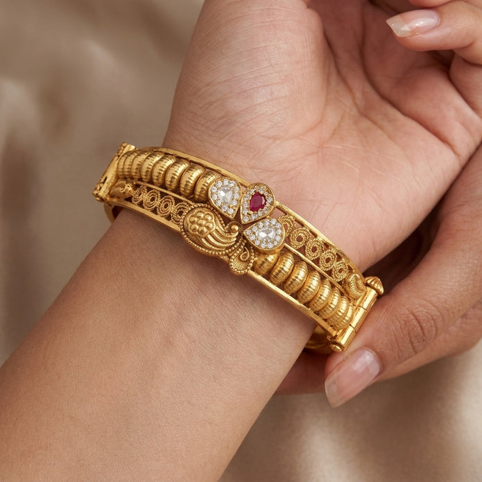 Golden Filigree Sovereign