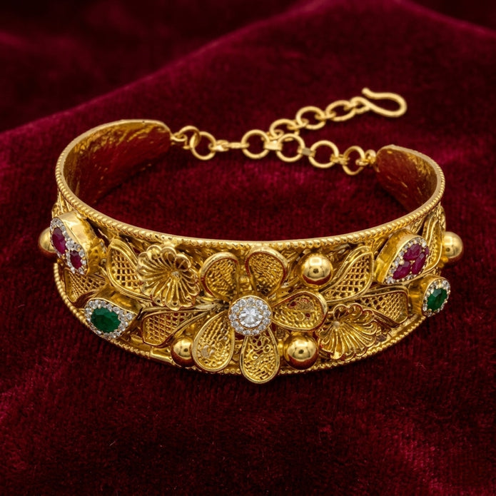 Vintage Bloom Gold Bracelet
