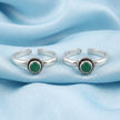 Emerald Twist Toe Ring