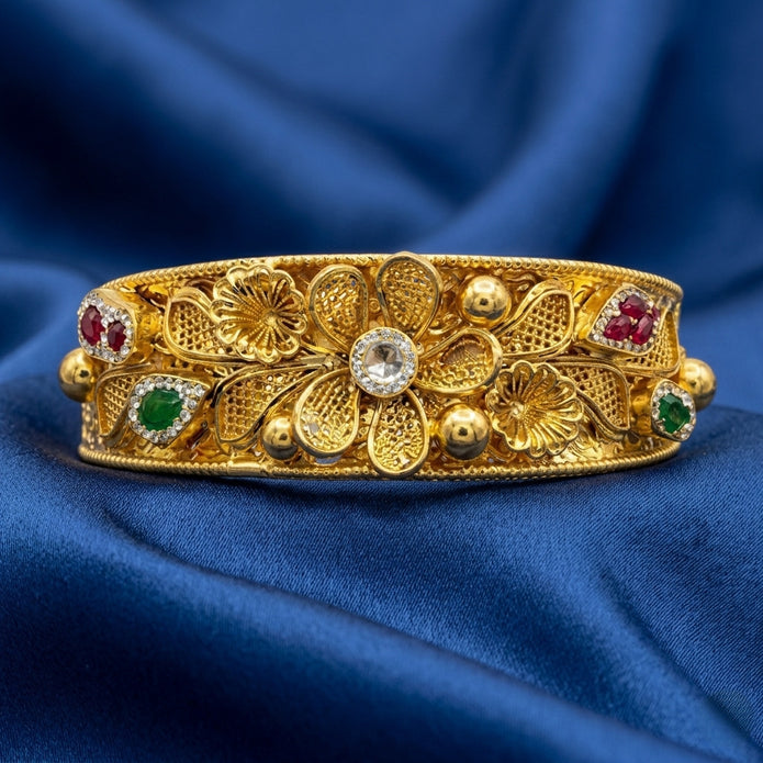 Vintage Bloom Gold Bracelet