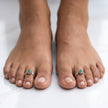 Emerald Twist Toe Ring