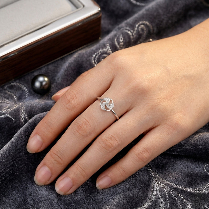Trinity Swirl Ring