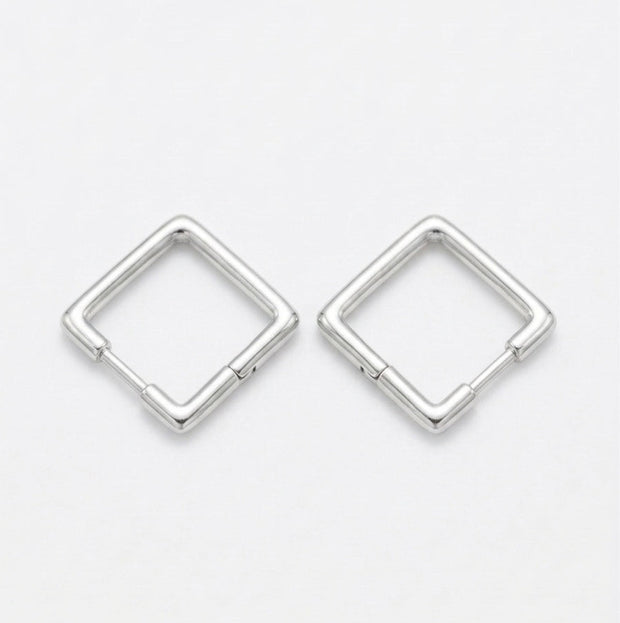 Minimal Square Hoops