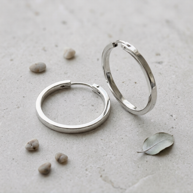 Minimal Hoop Earrings