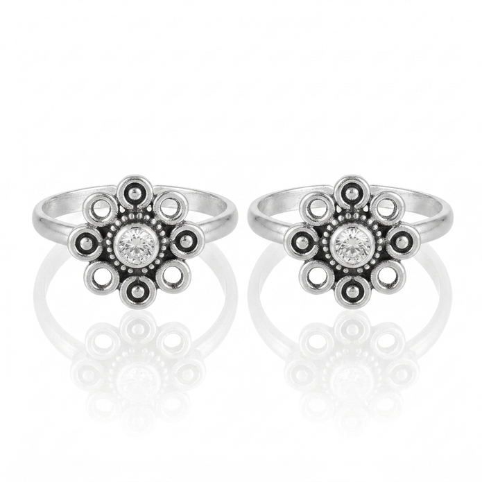 Crystal Bloom Toe Ring