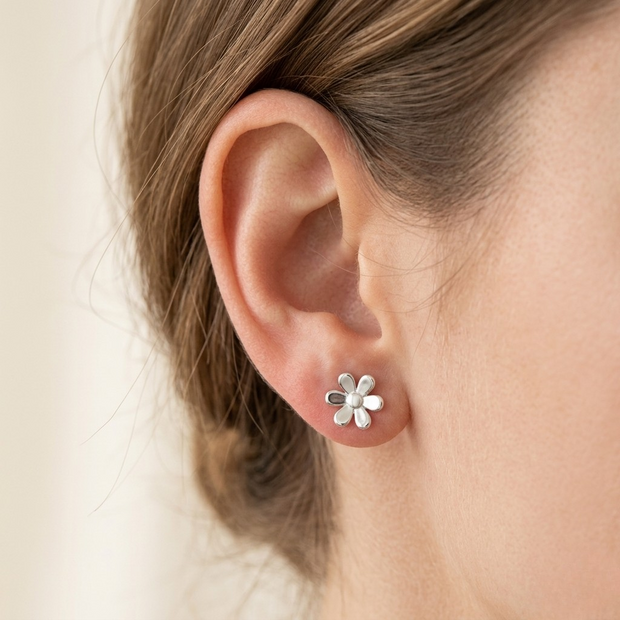 Flower-Shaped Stud Earrings